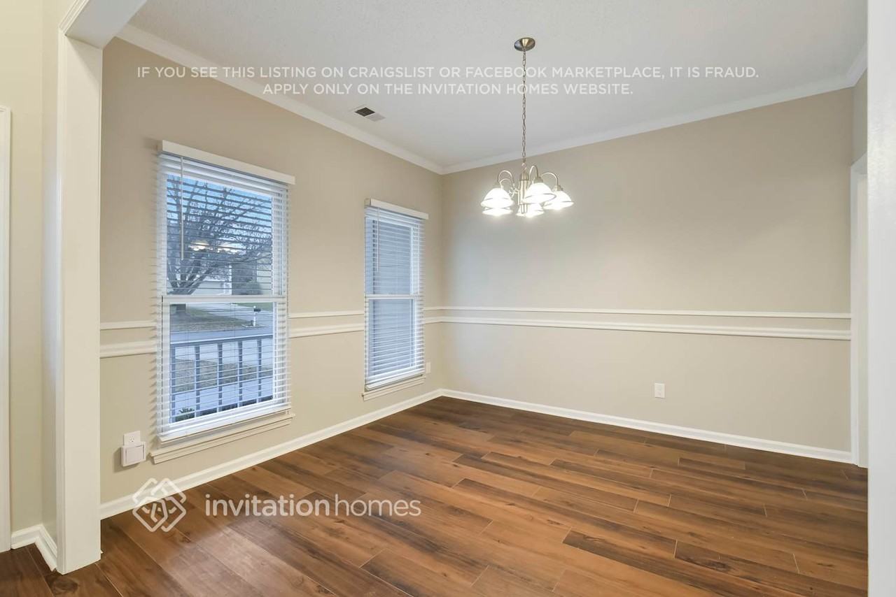 14214 Misty Brook Ln - Photo 4 of 24