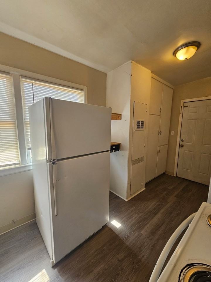 495 N 2nd W #1 - Photo 5 of 17