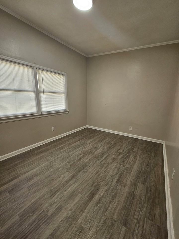 495 N 2nd W #1 - Photo 6 of 17