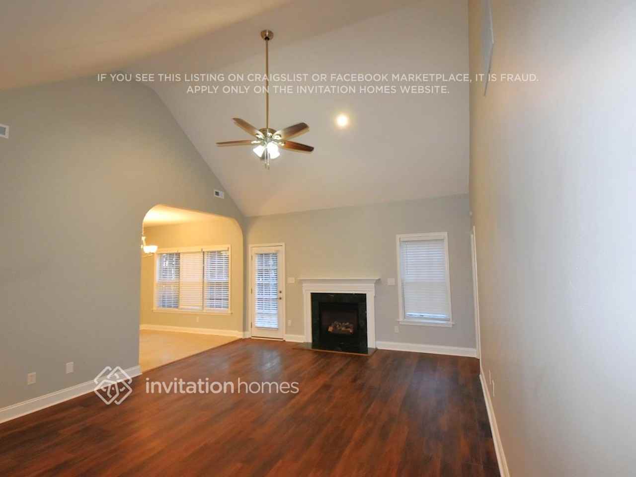 2367 Eagle Glen Ct - Photo 3 of 13