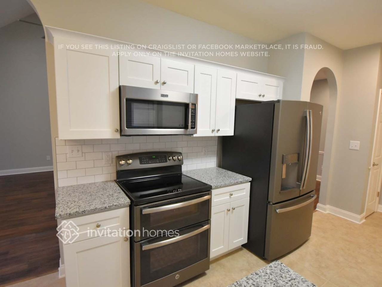 2367 Eagle Glen Ct - Photo 5 of 13