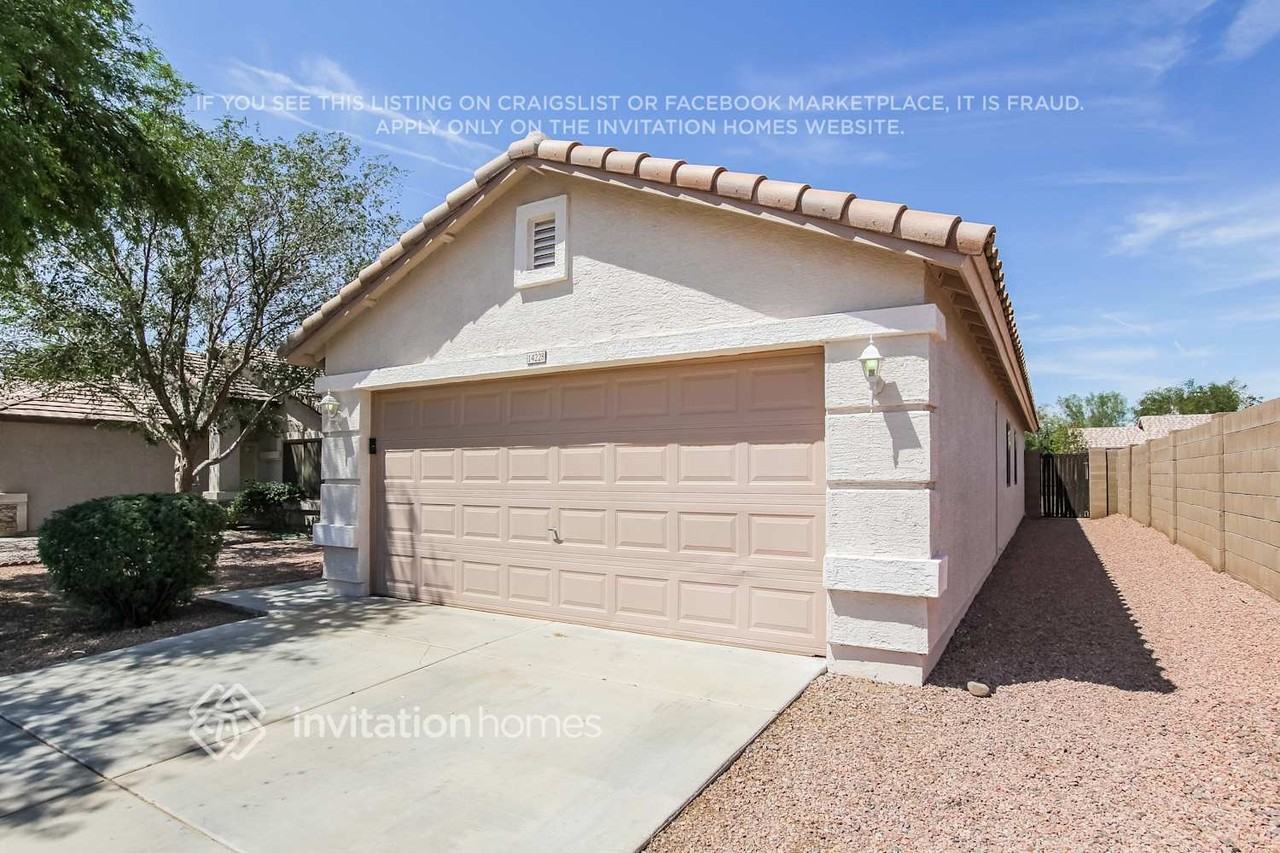 14228 N 149th Dr - Photo 3 of 21