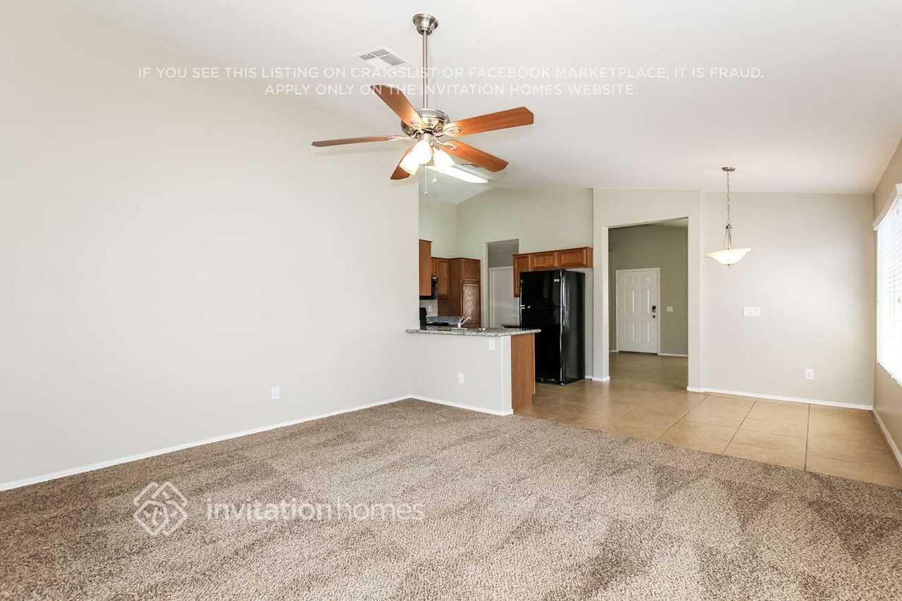 14228 N 149th Dr - Photo 6 of 21