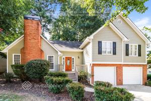 featured image of 211 Whisperwood Ln Nw