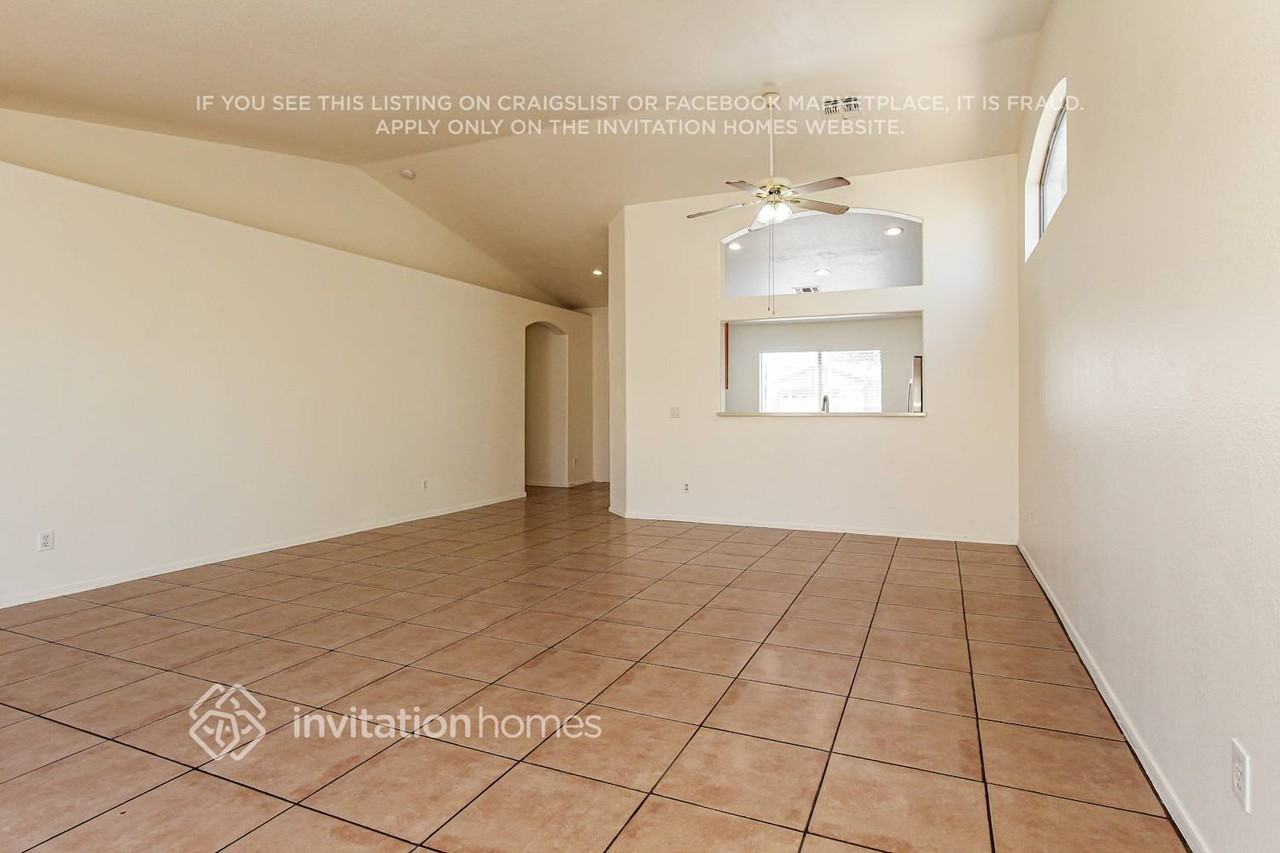 8416 W Monterey Way - Photo 5 of 17