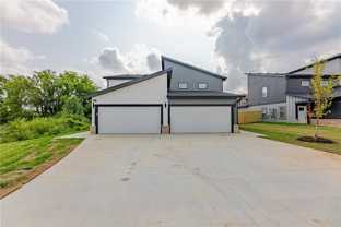 1406 Sw Poigai Way #1 - Photo 1 of 1