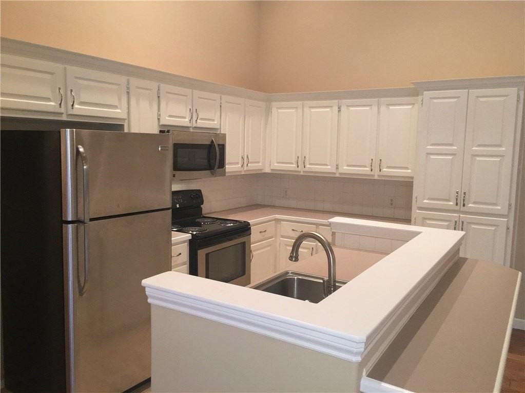 66 E Cydnee St - Photo 2 of 10
