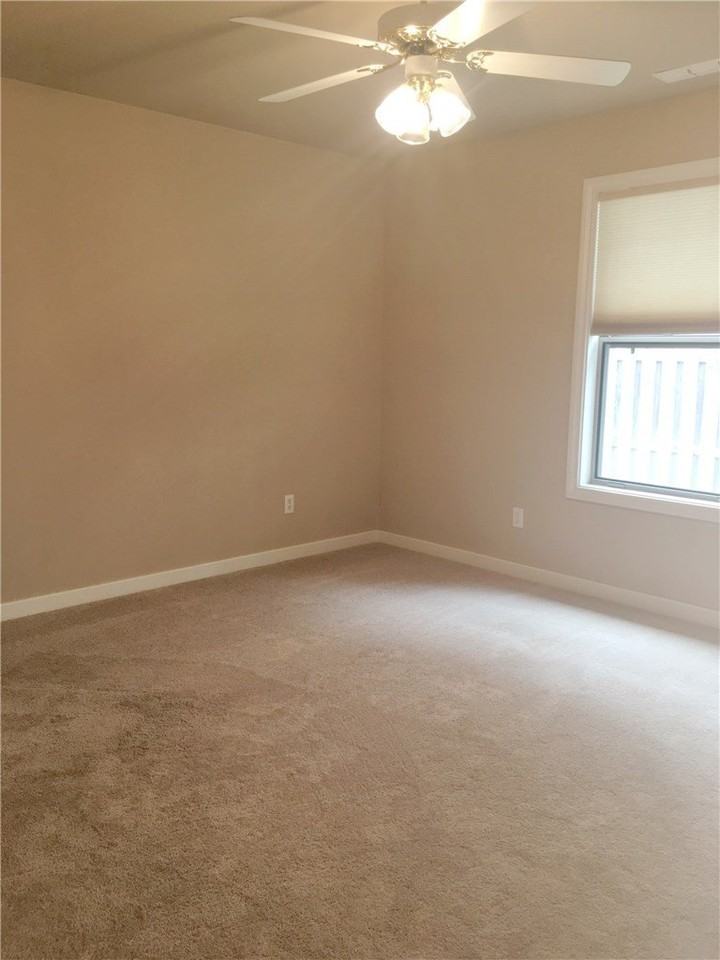 66 E Cydnee St - Photo 5 of 10
