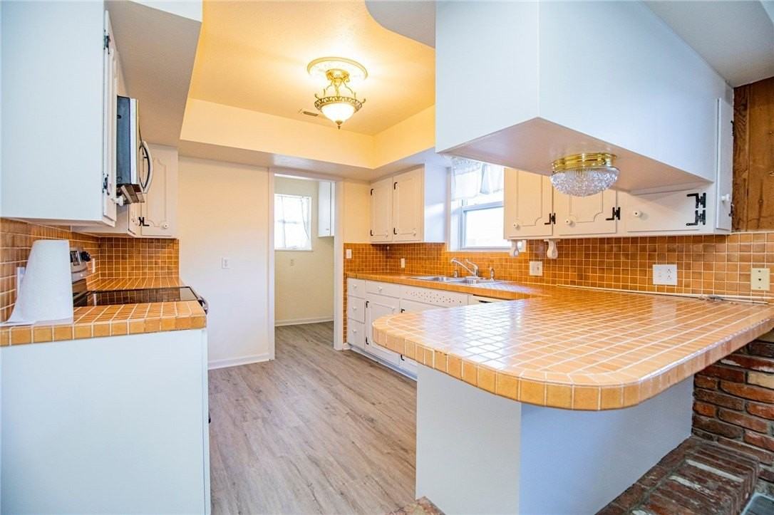 1101 Cheyenne Trl - Photo 3 of 18