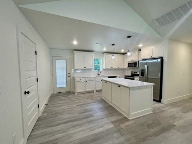 3 Peebles Cir - Photo 5 of 18