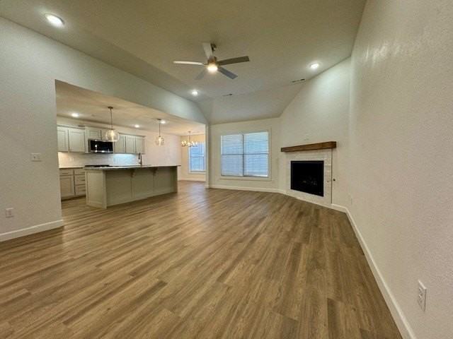 2250 Hunter Dr - Photo 5 of 21