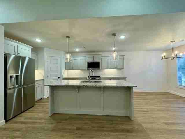 2250 Hunter Dr - Photo 6 of 21