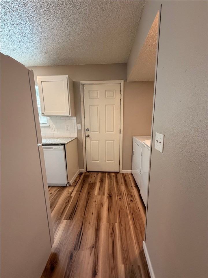 506 N Betty Jo Dr - Photo 7 of 17