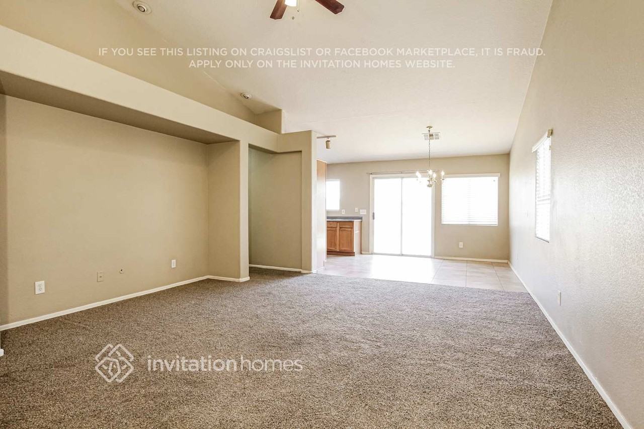10436 W Granada Rd - Photo 3 of 17
