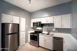 357 E Thomas Rd #A212 - Photo 1 of 1