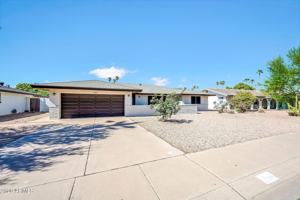 featured image of 1922 E Laguna Dr