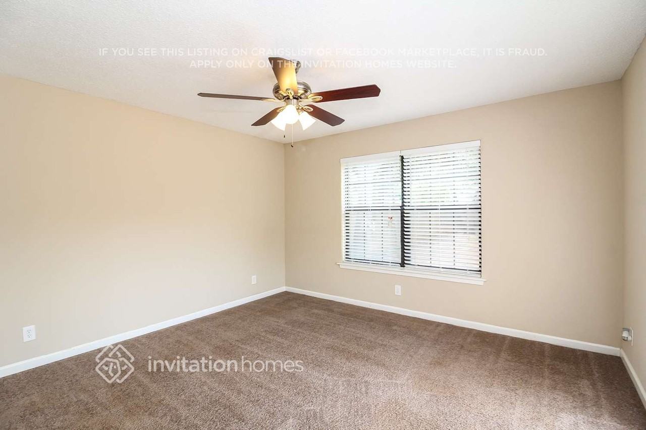 3718 Twin Oaks Ct - Photo 6 of 13