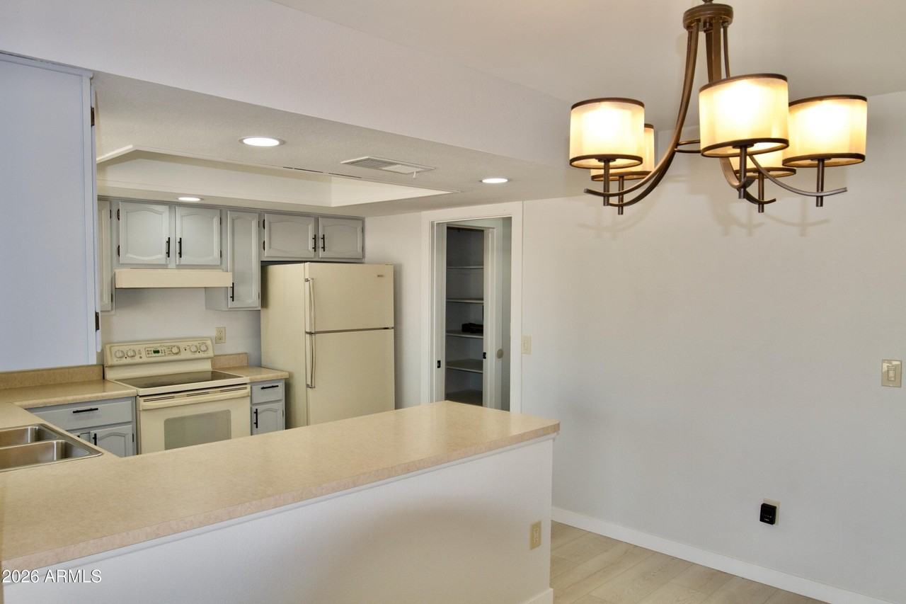 16801 N 45th Pl - Photo 5 of 50