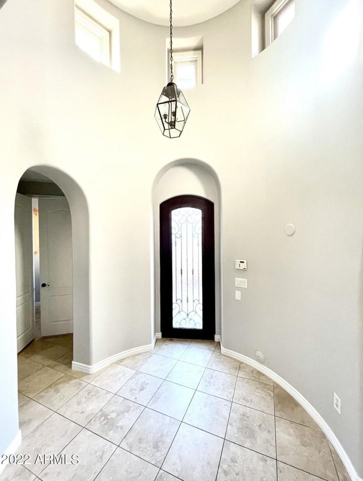 2289 E Aster Dr - Photo 4 of 22