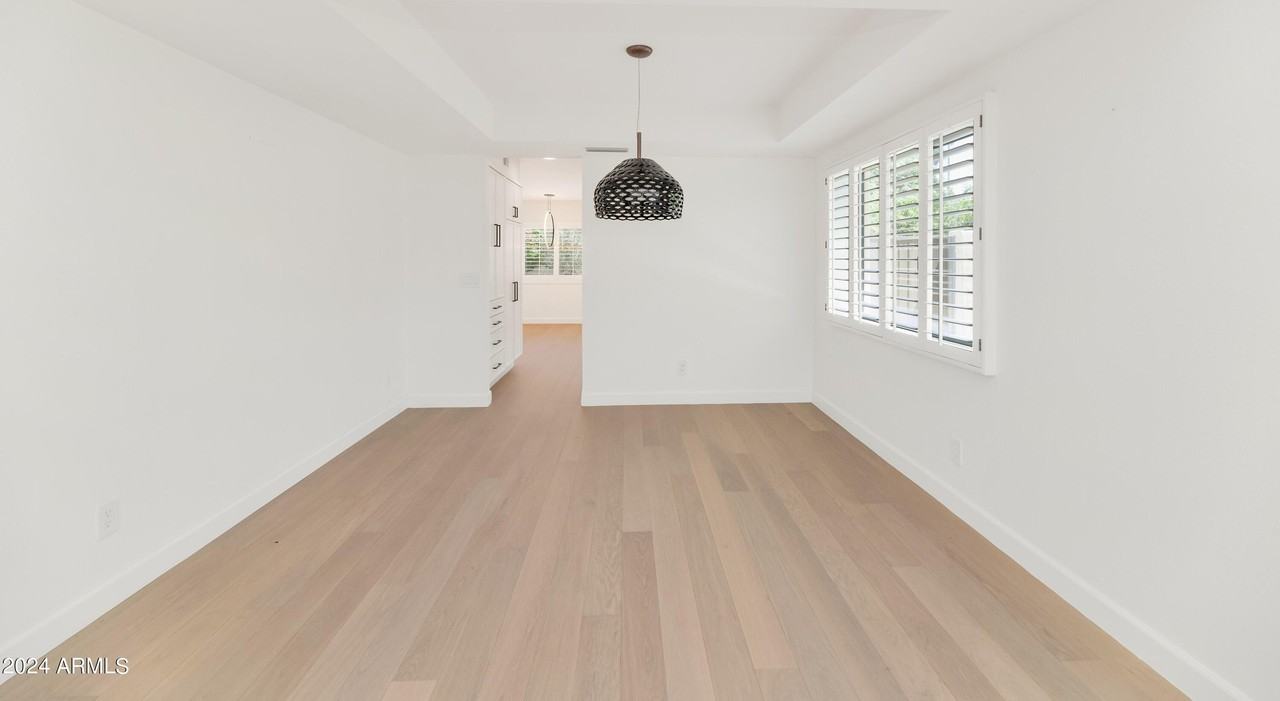 8030 E Via Sierra - Photo 6 of 25