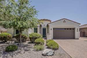 featured image of 4135 E Grand Canyon Dr