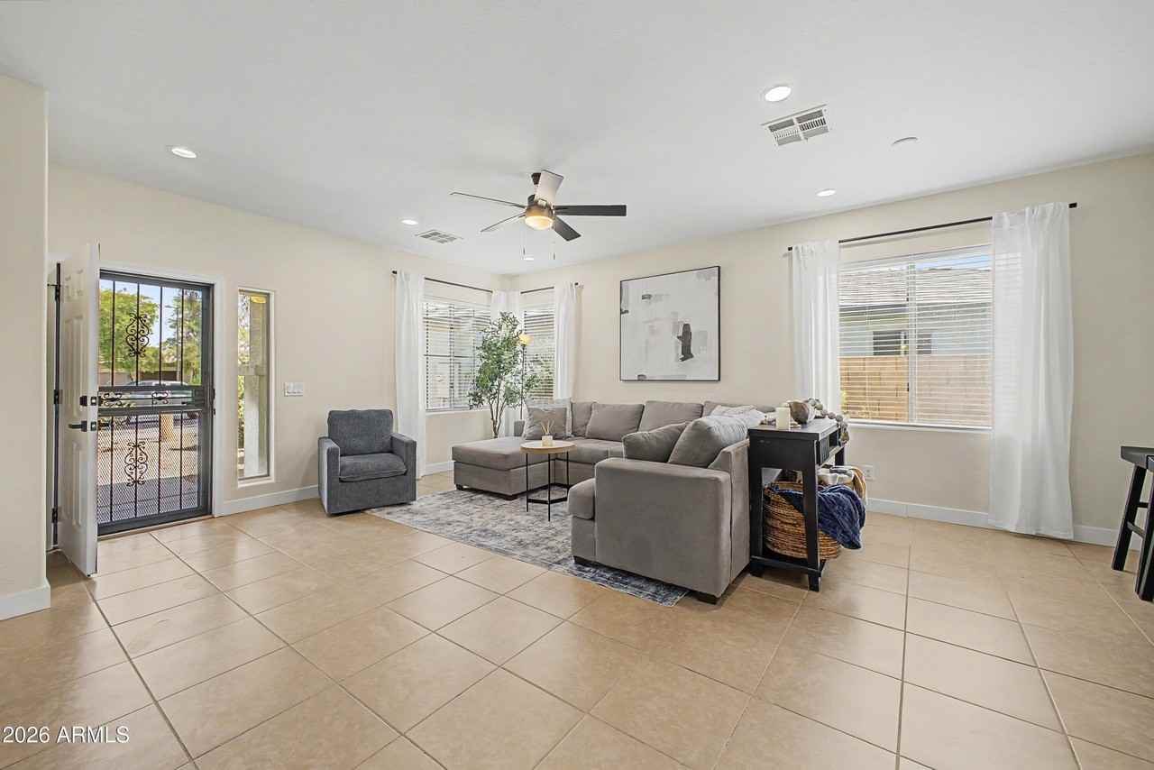 22288 S 214th St - Photo 6 of 16