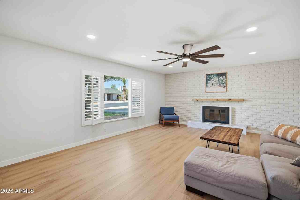 4234 E Winnetka Dr - Photo 7 of 50