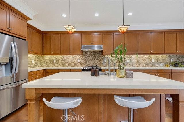 60 Sedgewick - Photo 7 of 8