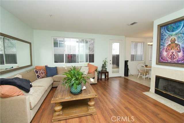 20462 Savanna Ln - Photo 2 of 8