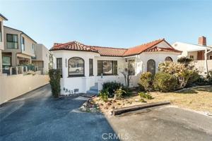 featured image of 2230 Montrose Ave