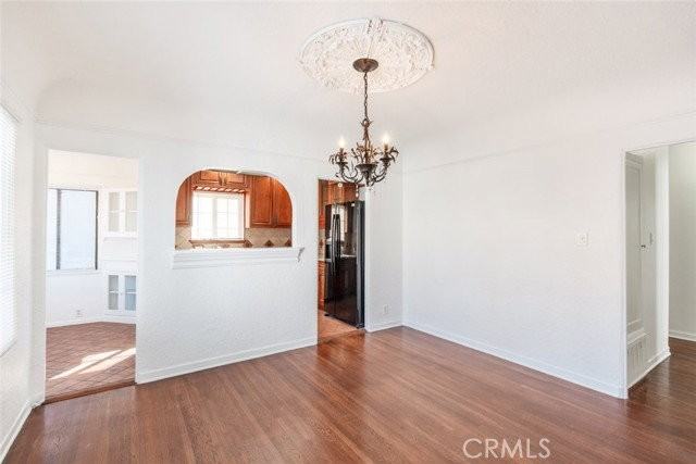 2230 Montrose Ave - Photo 7 of 7