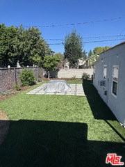 446 N California St - Photo 6 of 8