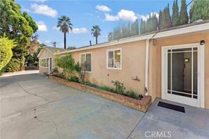 featured image of 2423 San Pasqual St