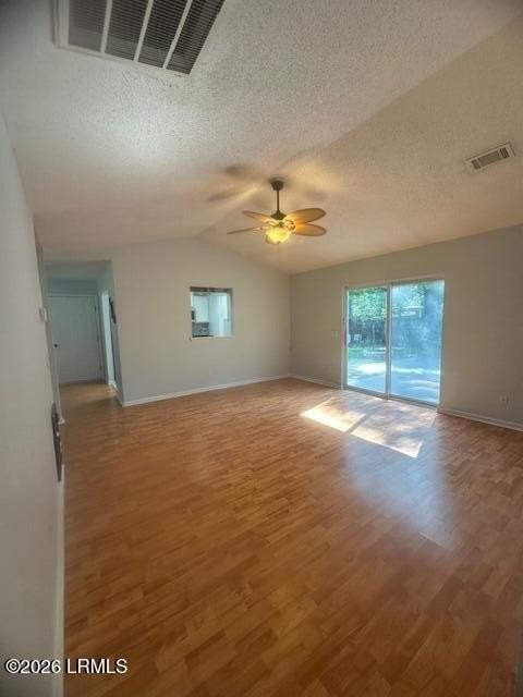 66 Pelican Cir - Photo 4 of 25