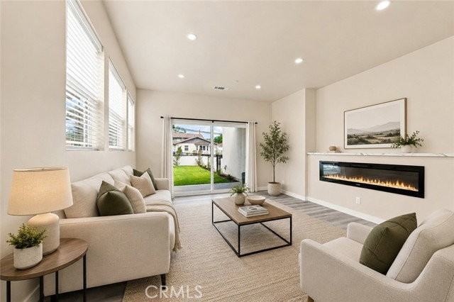 24228 Ocean Ave - Photo 2 of 8
