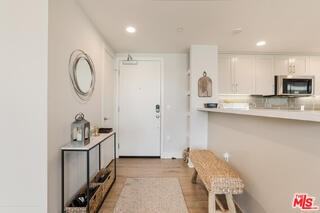 6030 Seabluff Dr #423 - Photo 2 of 8
