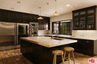 124 N Woodburn Dr - Photo 6 of 8
