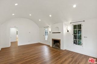 2127 Benecia Ave - Photo 2 of 8
