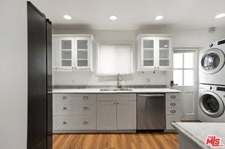 2127 Benecia Ave - Photo 7 of 8