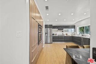 6295 Ivarene Ave - Photo 6 of 8