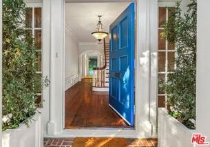 301 S Arden Blvd - Photo 4 of 8