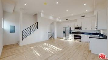 featured image of 1509 S Cloverdale Ave