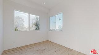 1509 S Cloverdale Ave - Photo 7 of 8