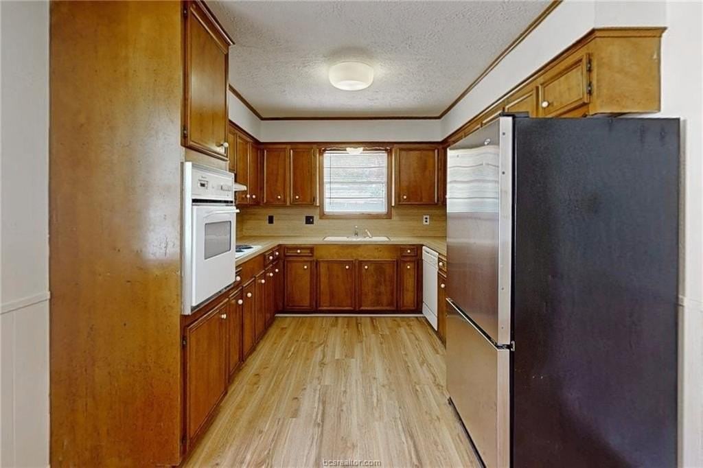 1507 Austin Ave - Photo 6 of 20