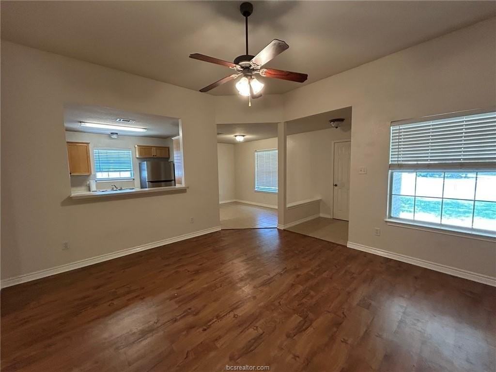 3740 Oldenburg Ln - Photo 2 of 22