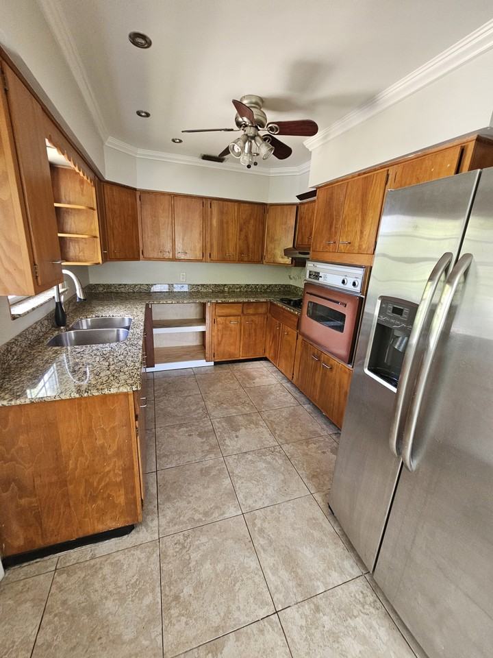 5119 28th Ave S #5119 - Photo 4 of 8