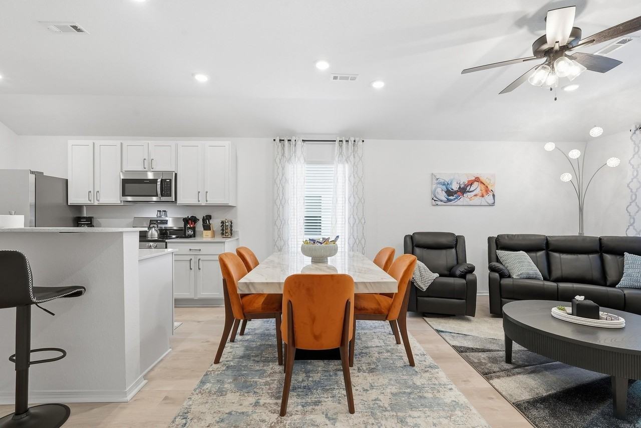 10904 Mason Dr - Photo 4 of 42