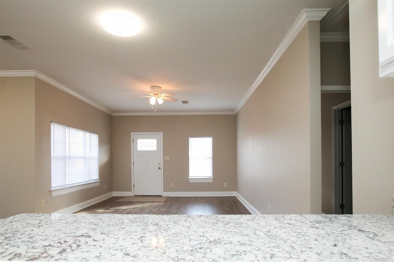 1213 Sadie Dr #1 - Photo 3 of 11