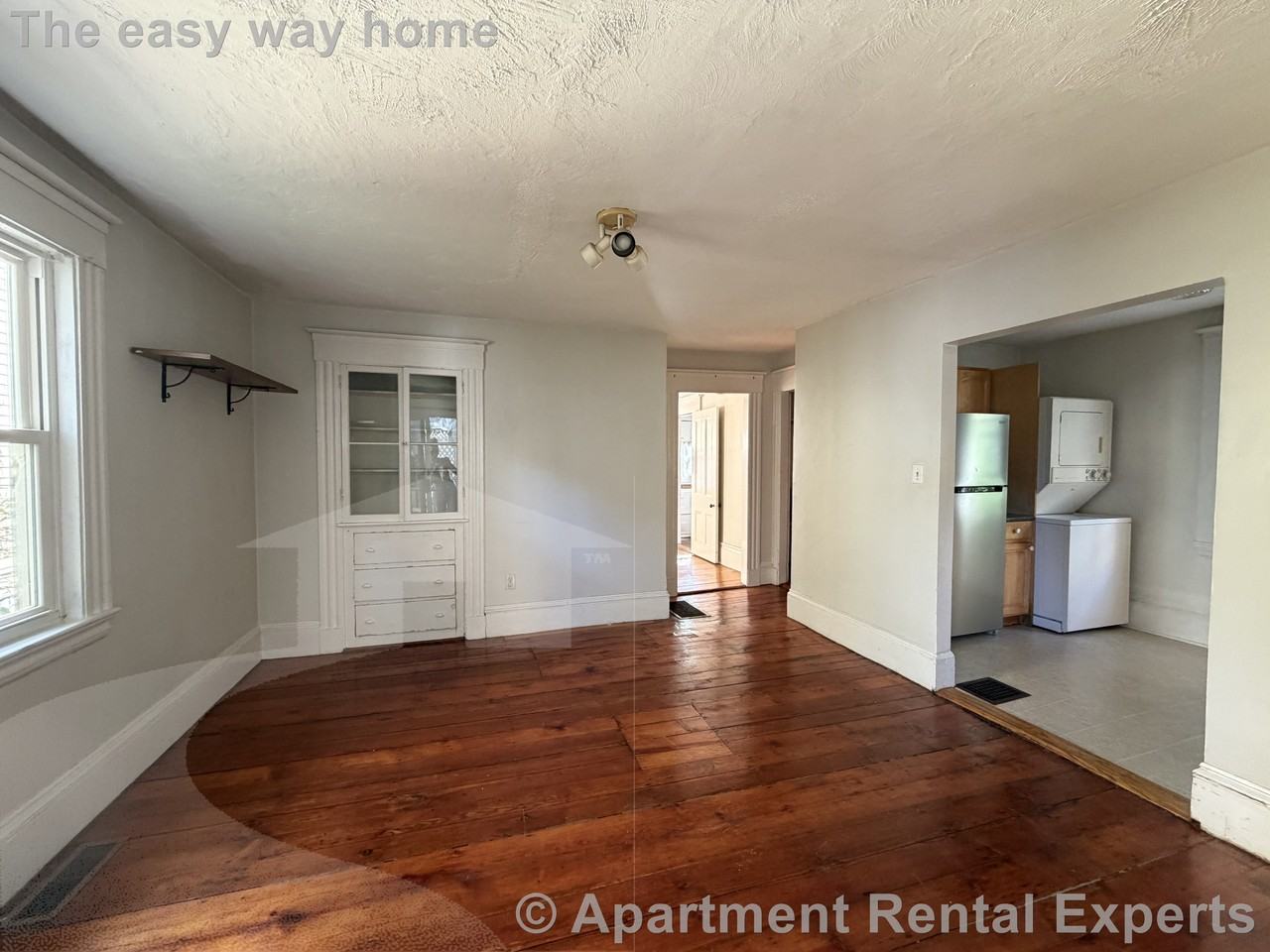 15 Laurel St - Photo 5 of 12