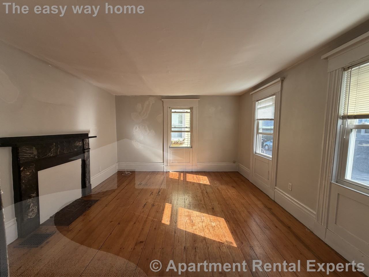 15 Laurel St - Photo 6 of 12